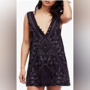 Intimately Free People Sweetest Shifty Embroidered Mini Dress Slip | Size Small